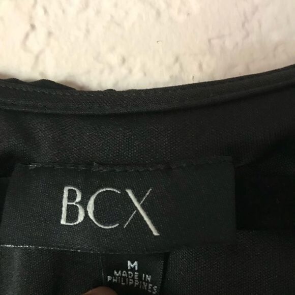 NWOT. BCX flowy dress - Picture 6 of 6